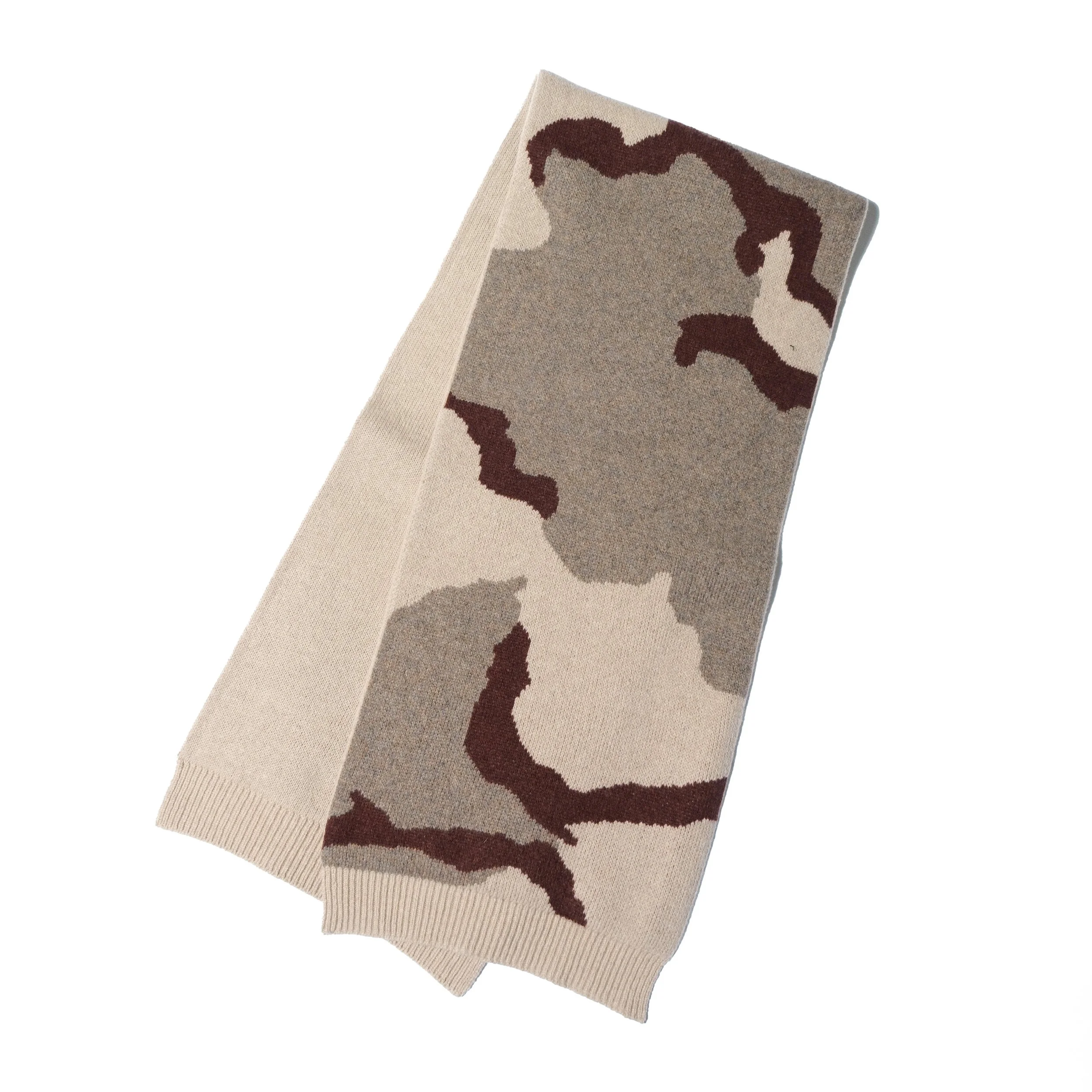 THE FABRIC “CAMOSAI MUFFLER